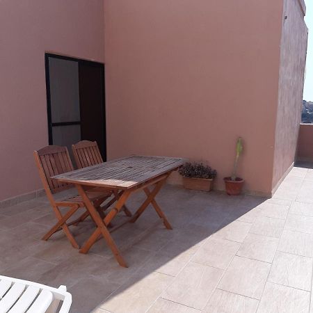 Tal-Marga B&B Qala Exterior photo