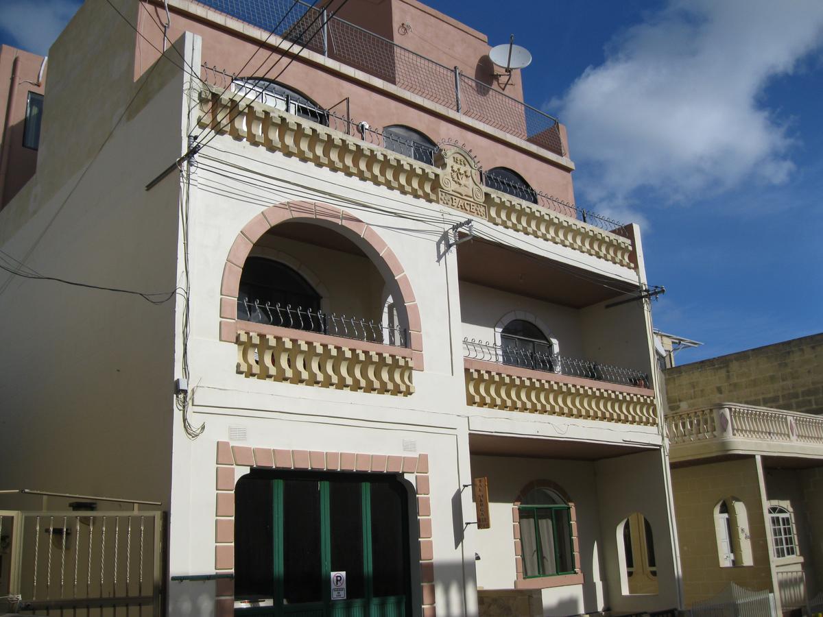 Tal-Marga B&B Qala Exterior photo